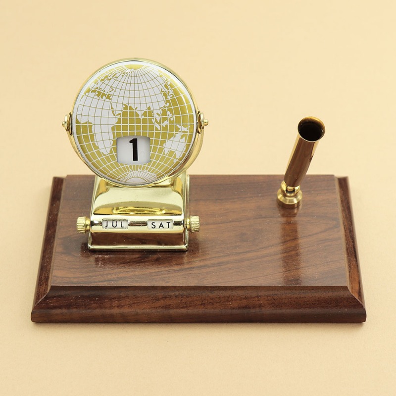 Vintage Pencil Stand with Perpetual Flip Calendar